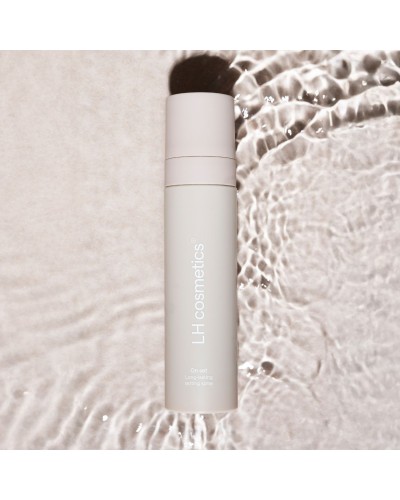 On set Long-lasting setting spray - LH Cosmetics