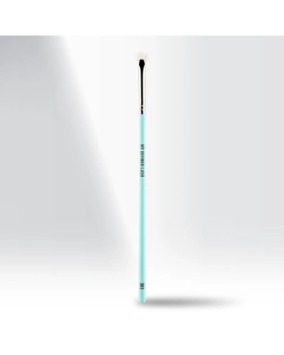 301 - MY DEFINED LASH - MYKITCO