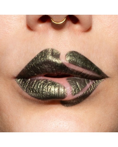 Gemma Crayon - LH Cosmetics