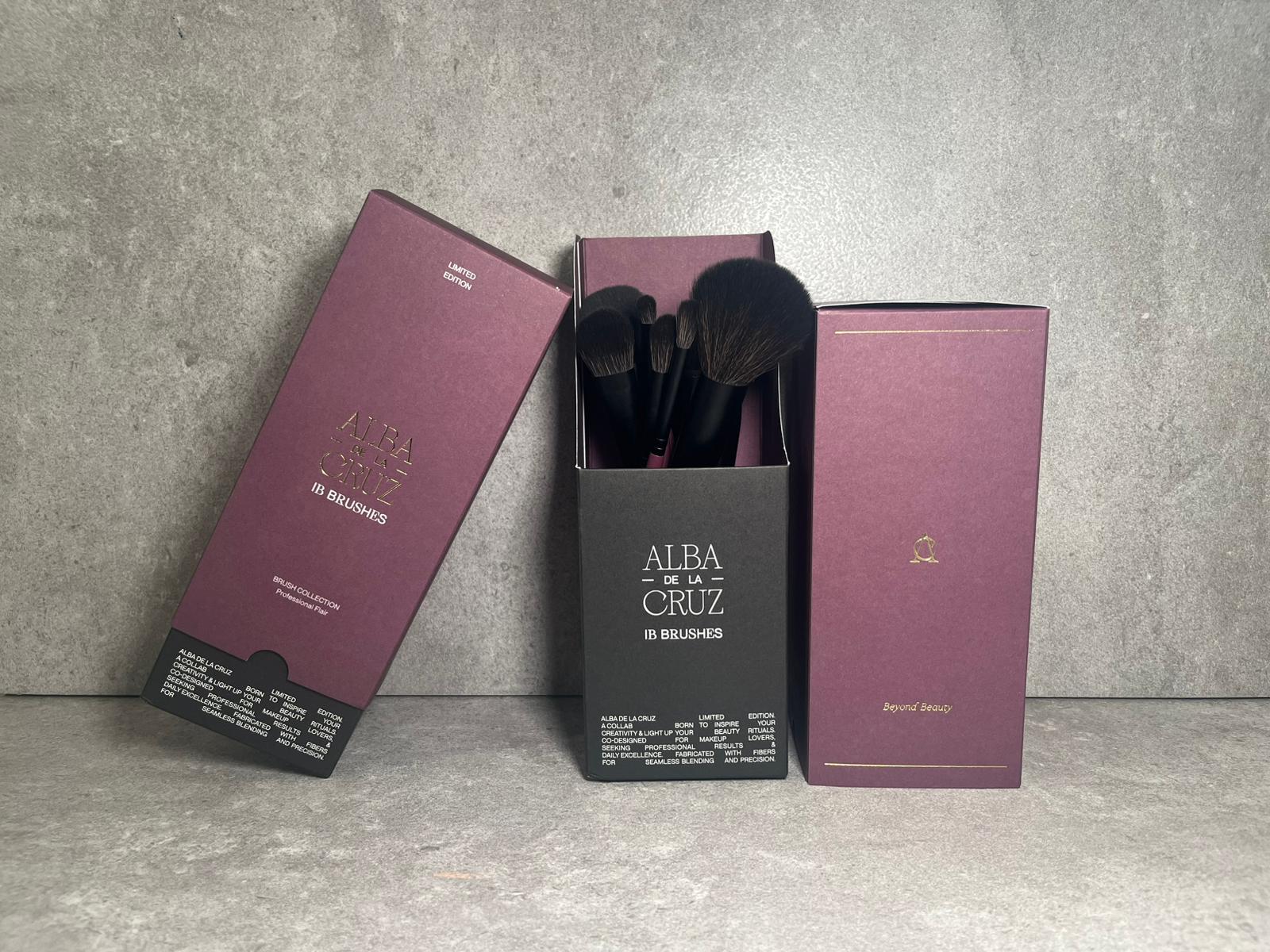 alba de la cruz brochas