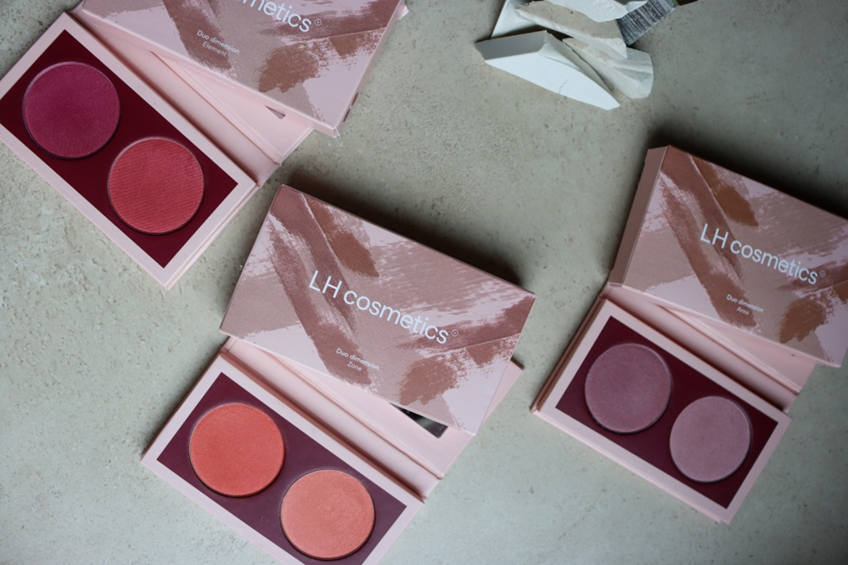 swatches duo dimension lh cosmetics