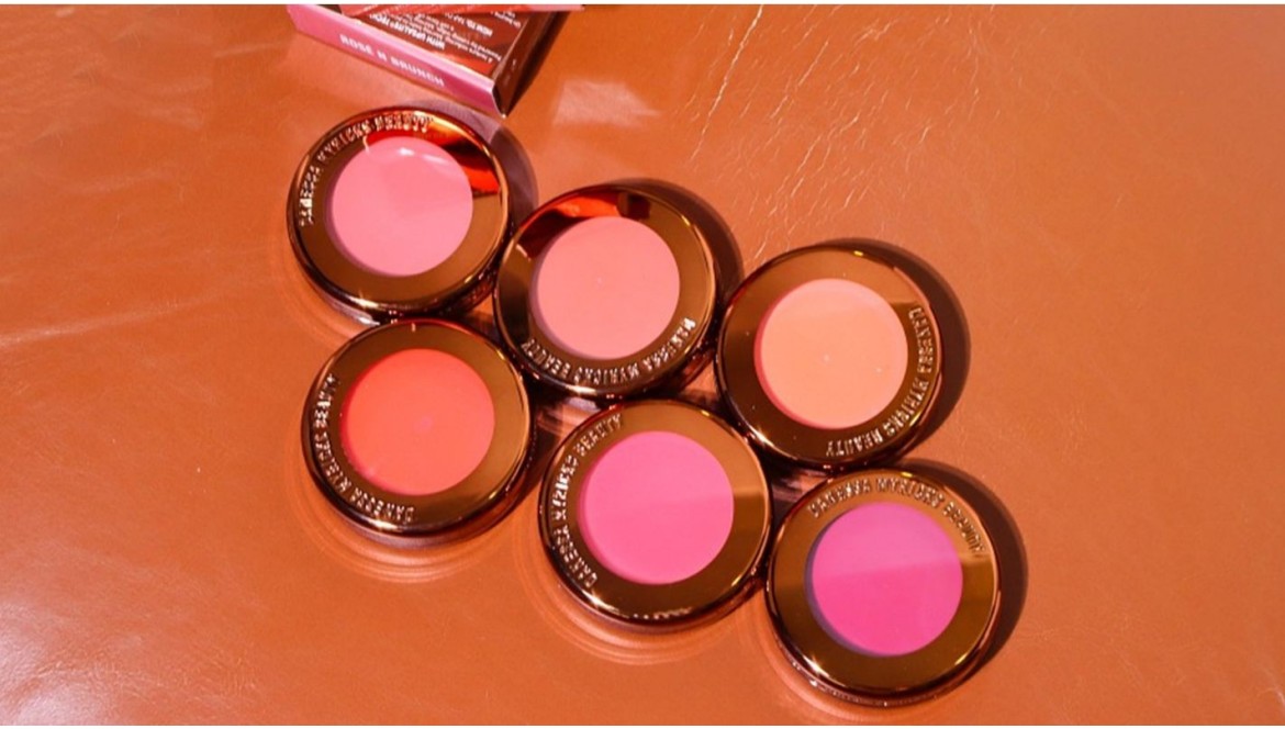 Blurring Balm Flushed - Coloretes en crema de larga duración de Danessa Myricks